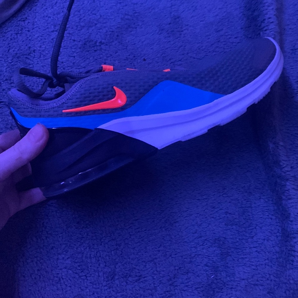 Neon Nike air max